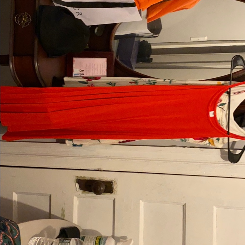 Flowy fitting summer dress